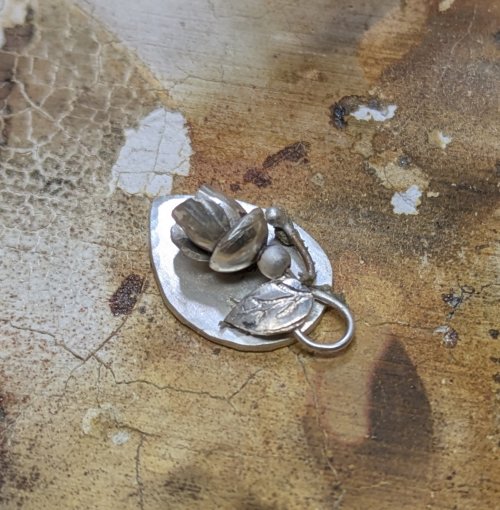 Judy Larson's Hearts and Flowers Charms - , Classic Wire Jewelry, Cutting, Cutting Tool, Cutters, Filing, Finishing, Butane Torch, Soldering, Solder, Design, Use medium paste solder 
